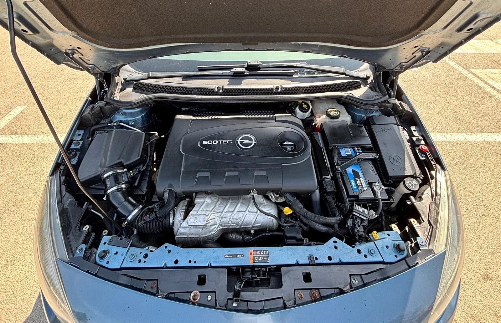 Opel Astra 2.0 CDTI Cosmo, снимка 16 - Автомобили и джипове - 54219264