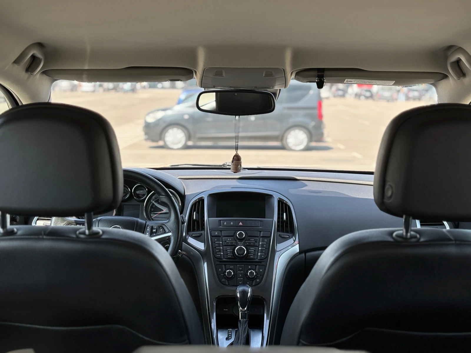 Opel Astra 2.0 CDTI Cosmo, снимка 7 - Автомобили и джипове - 54219264