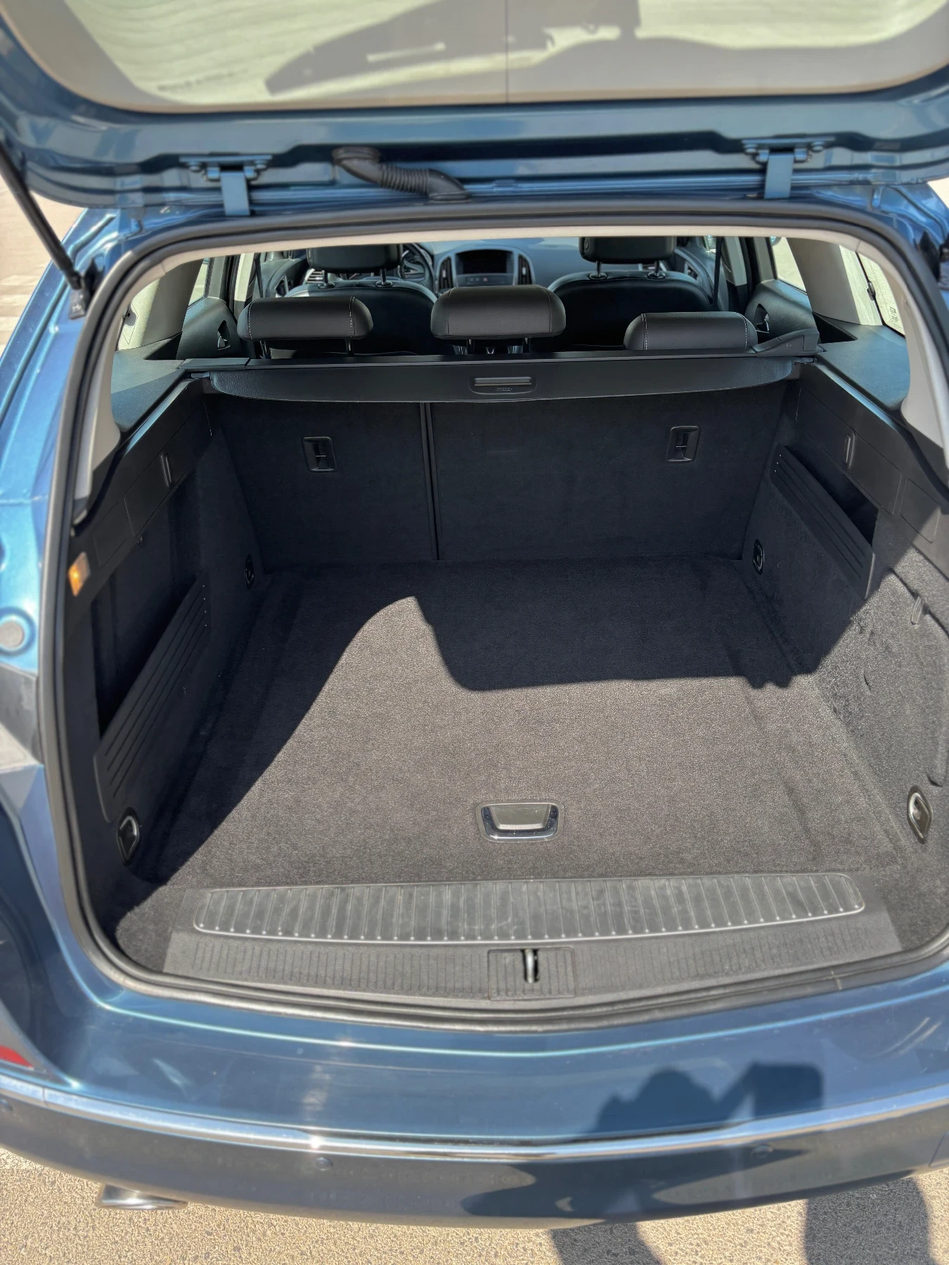 Opel Astra 2.0 CDTI Cosmo, снимка 6 - Автомобили и джипове - 54219264