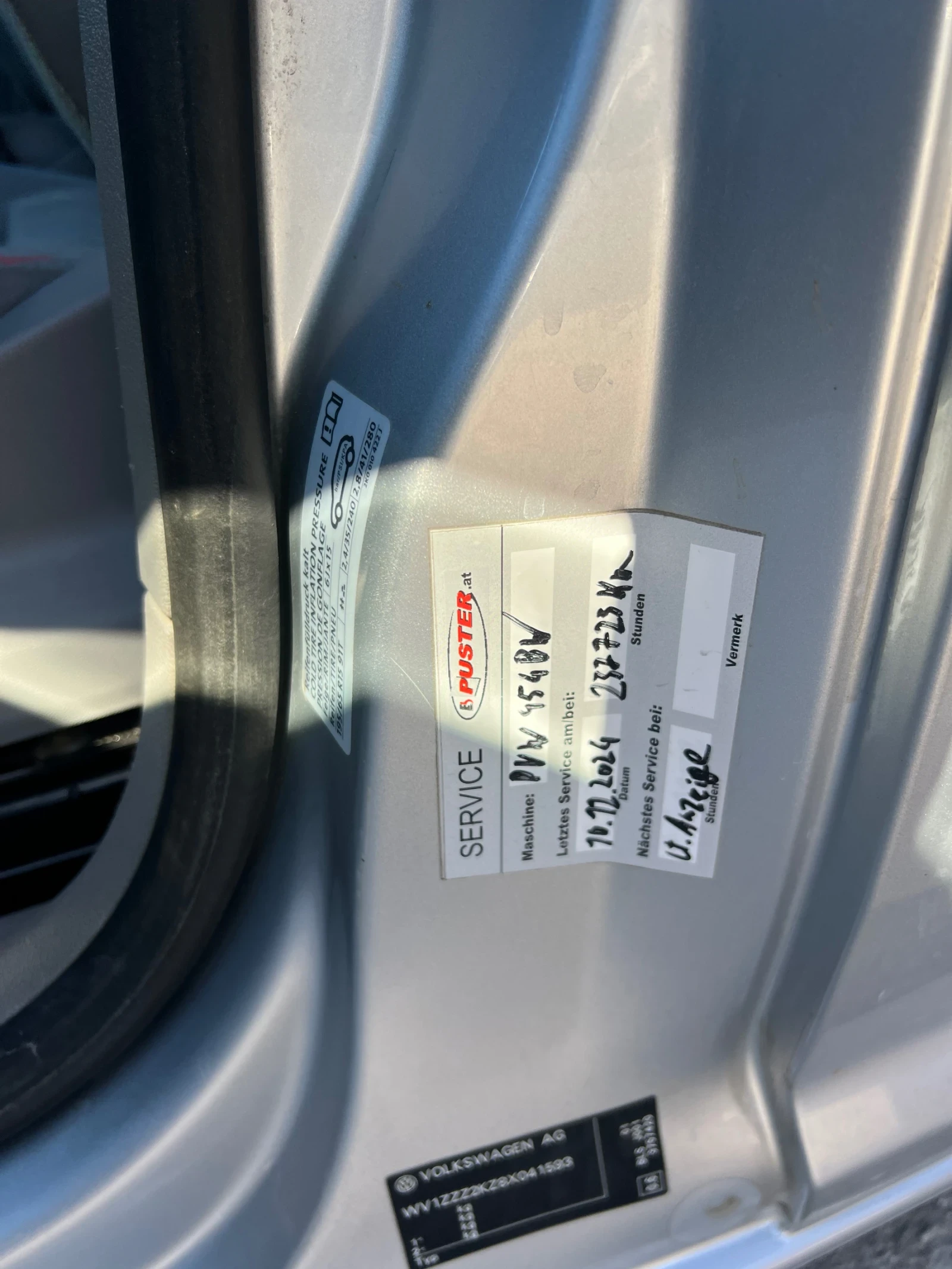 VW Caddy 1.9TDI 105kc.Клима, снимка 2 - Автомобили и джипове - 54334835