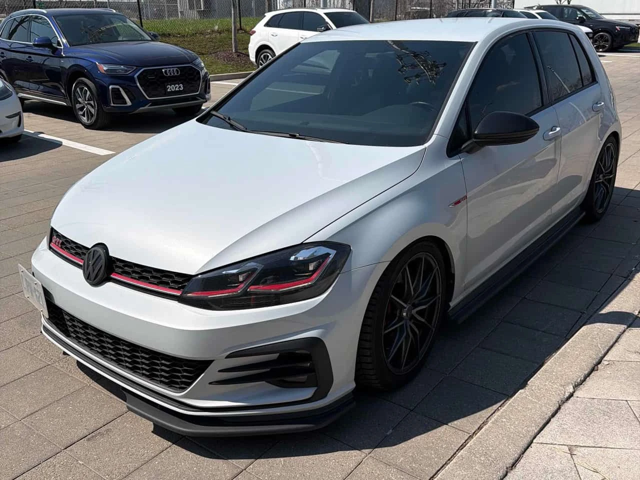 VW Golf * GTI* Auto * PANO* KEYLESS* ПОДГРЕВ* 