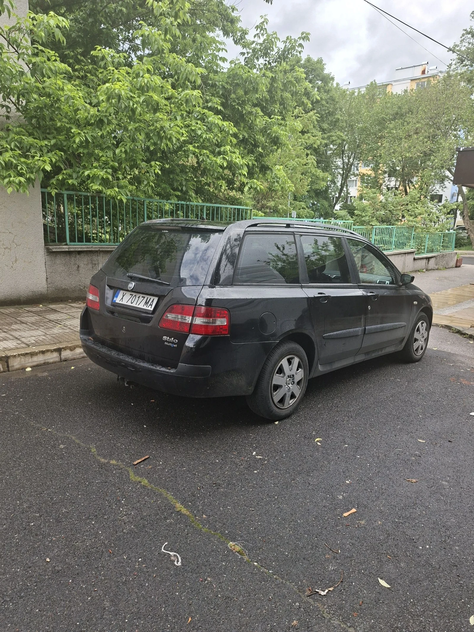 Fiat Stilo 1.9, снимка 4 - Автомобили и джипове - 54652182