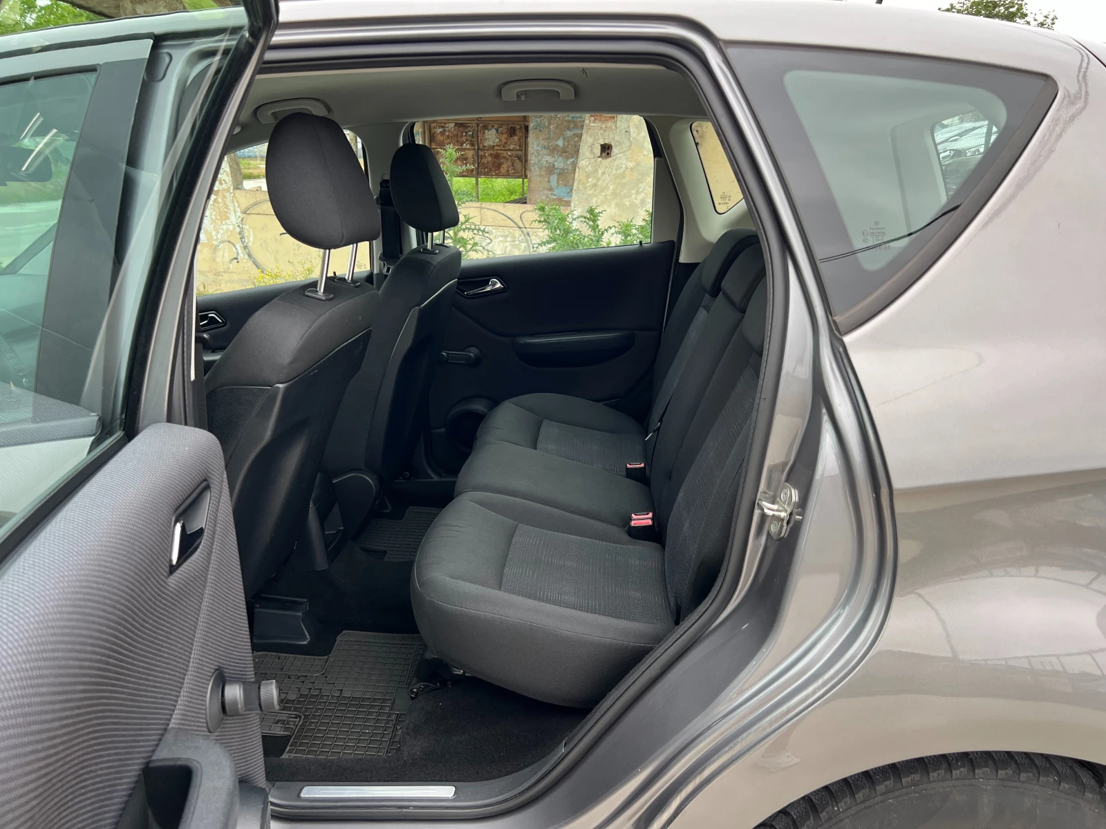Mercedes-Benz A 180 2.0 CDI-109к.с, снимка 14 - Автомобили и джипове - 54659605