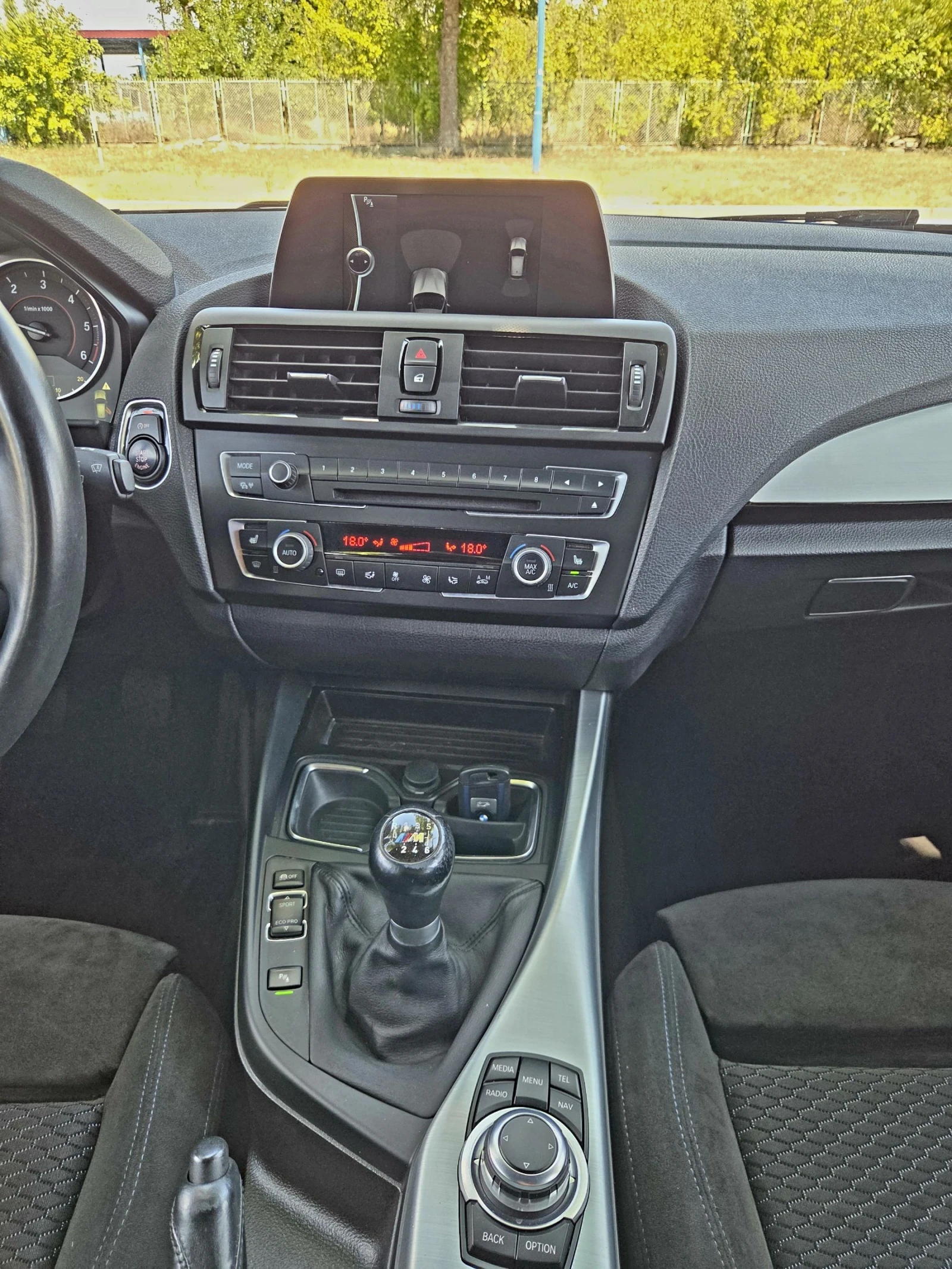 BMW 116 M-pack, снимка 11 - Автомобили и джипове - 55444526