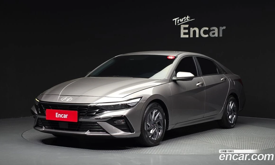 Hyundai Elantra 1.6 LPi Modern