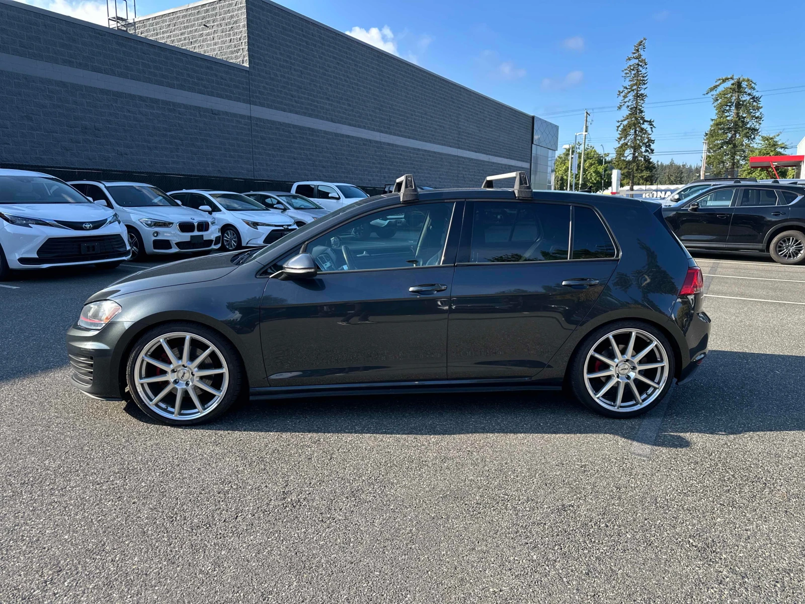 VW Golf * Autobahn * АВТОКРЕДИТ БЕЗ ПЪРВОНАЧАЛНА ВНОСКА* , снимка 2 - Автомобили и джипове - 55996946