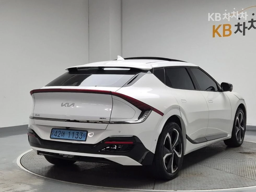 Kia EV6 GT-LINE 4X4 * КРАЙНА ЦЕНА* FULL MAX, снимка 2 - Автомобили и джипове - 56016034