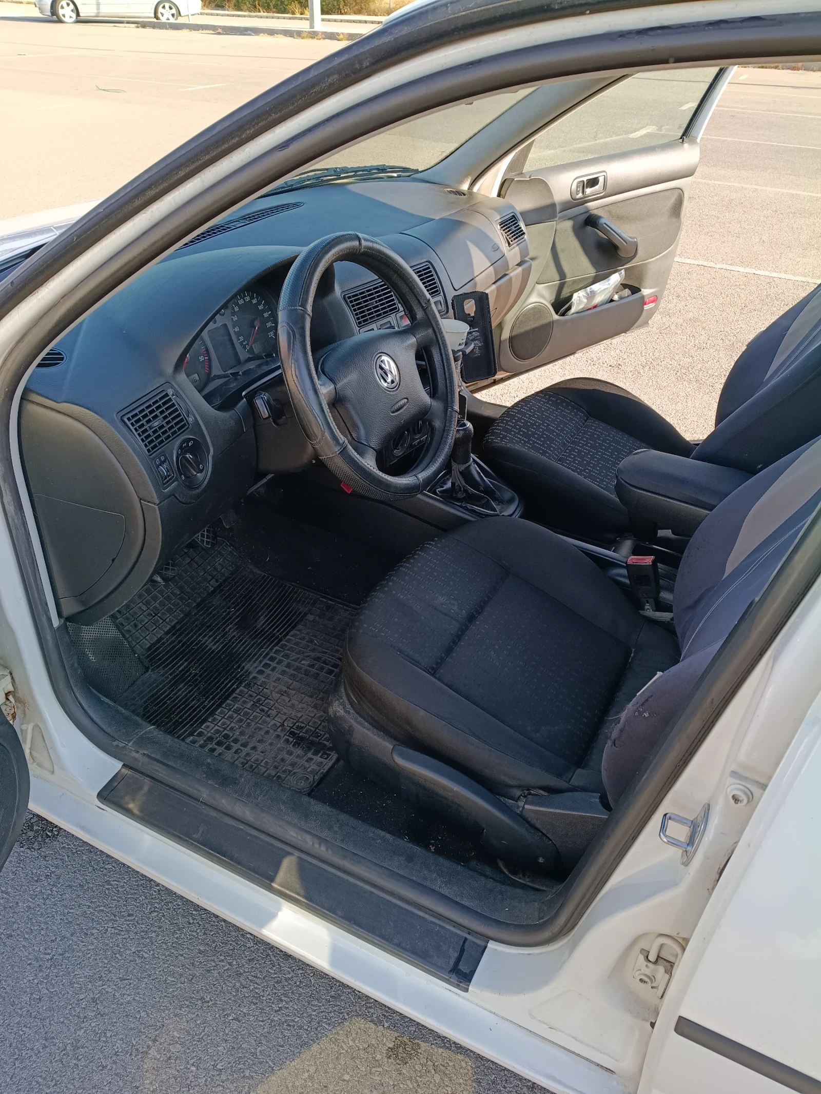 VW Golf 1, 9 SDI Variant, снимка 8 - Автомобили и джипове - 56069999