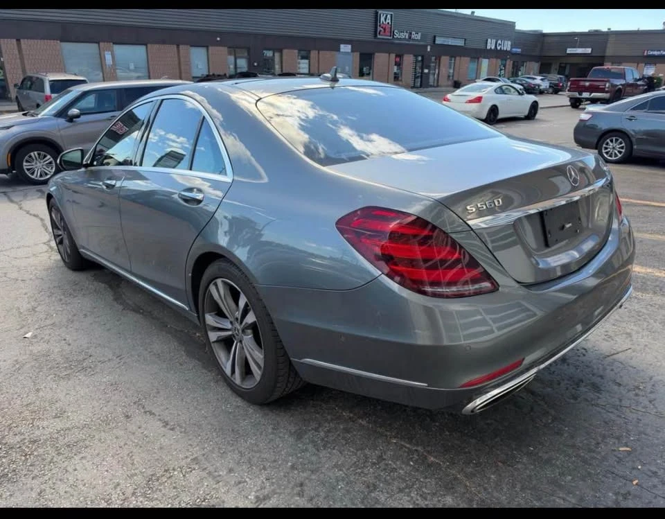 Mercedes-Benz S 560 АвтоКредит, снимка 4 - Автомобили и джипове - 56734603
