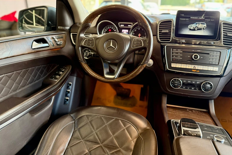Mercedes-Benz GLS 500 AMG* Designo* 7 Местен* Лизинг* , снимка 9 - Автомобили и джипове - 47892118