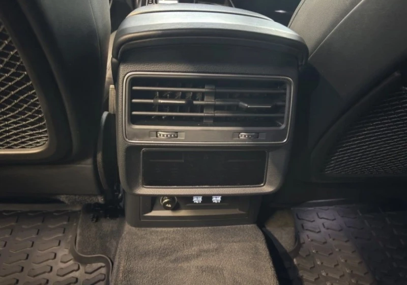 Audi Q7 50 TDI Quattro S - line, снимка 10 - Автомобили и джипове - 52616513