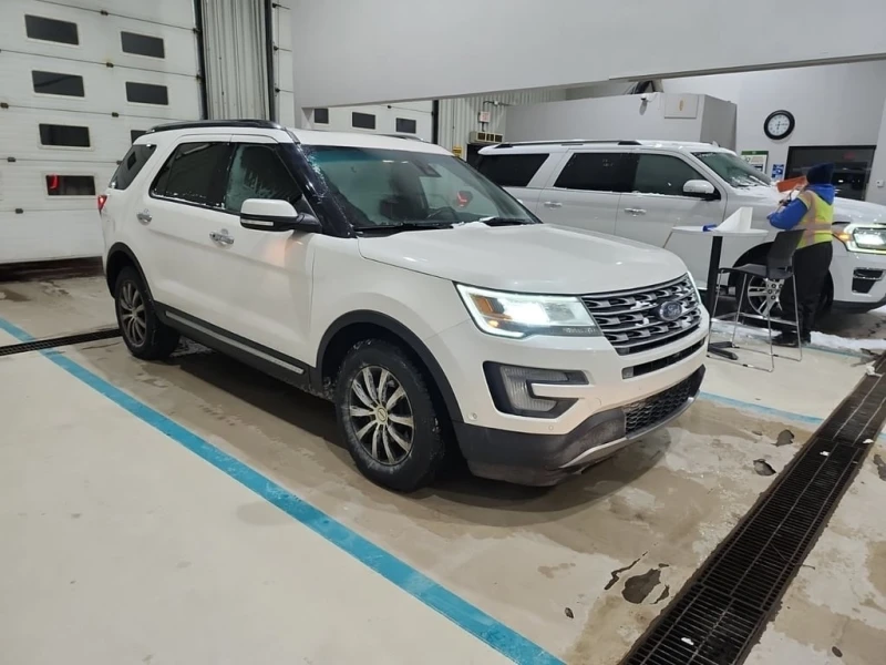 Ford Explorer * Limited * CARFAX * БЕЗ ПЪРВОНАЧАЛНА ВНОСКА, снимка 6 - Автомобили и джипове - 52744915