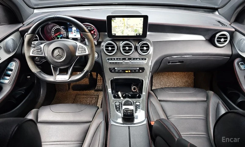 Mercedes-Benz GLC 43 AMG, снимка 7 - Автомобили и джипове - 53450422