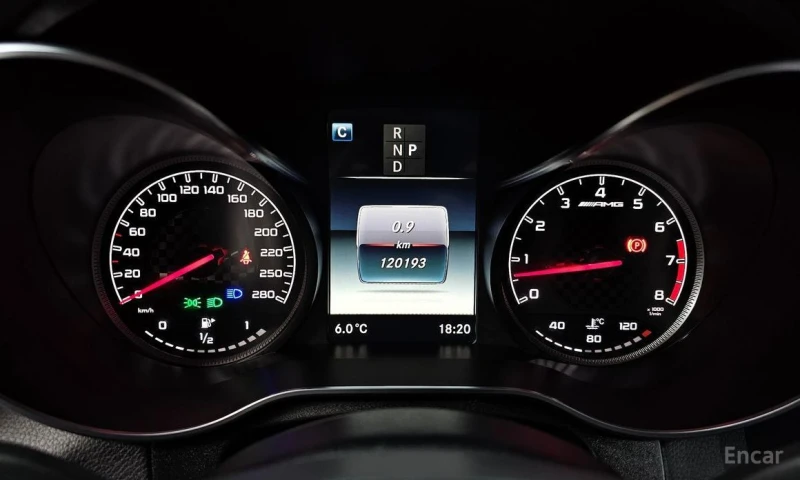 Mercedes-Benz GLC 43 AMG, снимка 8 - Автомобили и джипове - 53450422