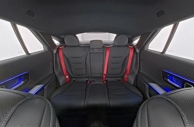 Mercedes-Benz GLC 63 AMG AMG S E Performance Coupe 4Matic = Night = Гаранци - изображение 7