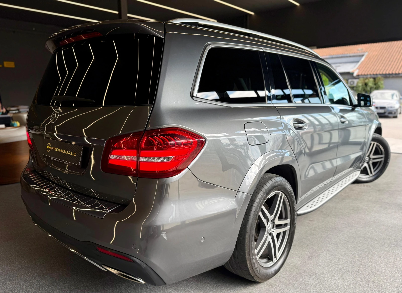 Mercedes-Benz GLS 500 AMG* Designo* 7 Местен* Лизинг*  - изображение 6