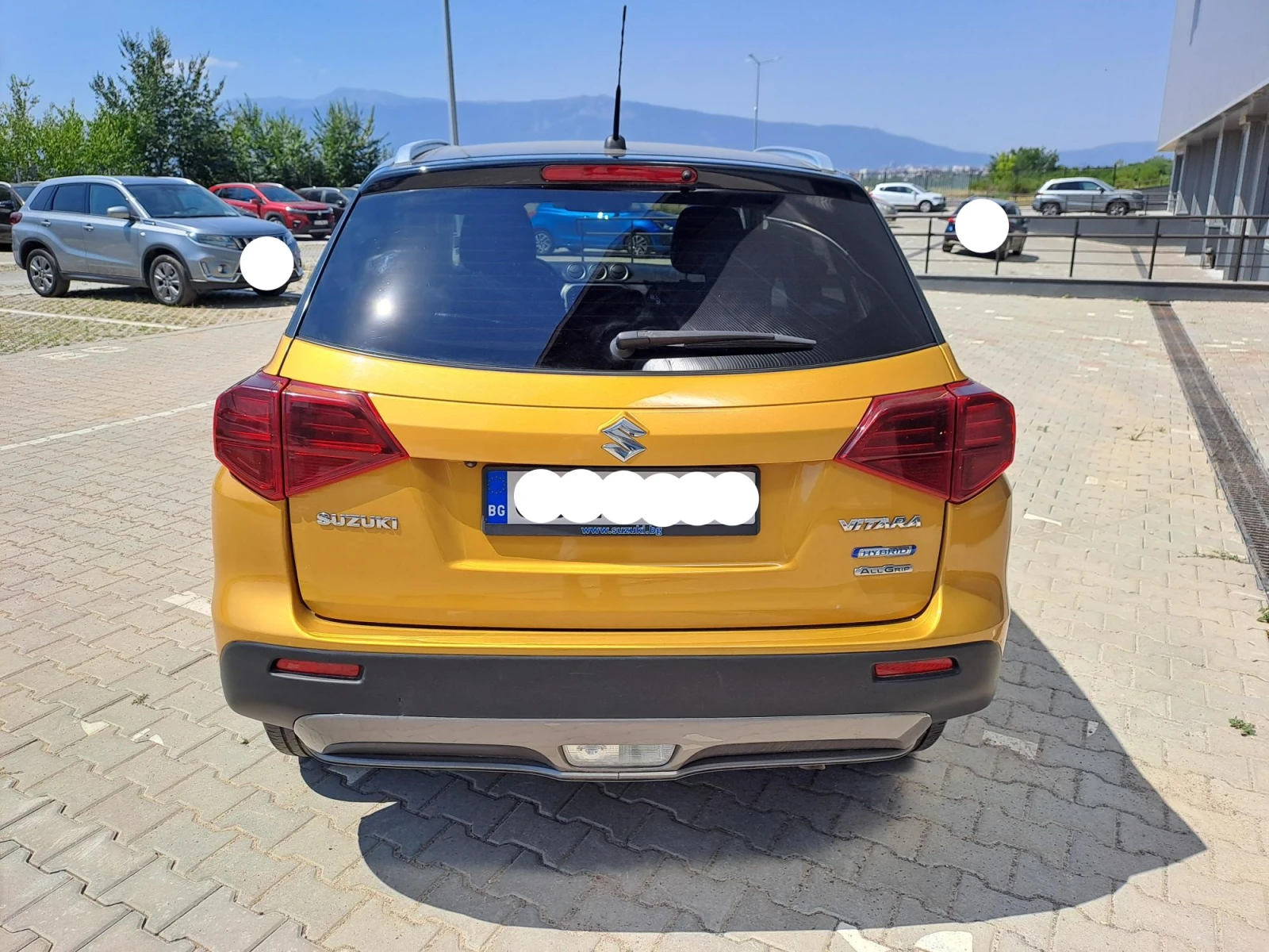 Suzuki Vitara 1.4 GL+ Booster Jet HYBRID 4X4 - изображение 5