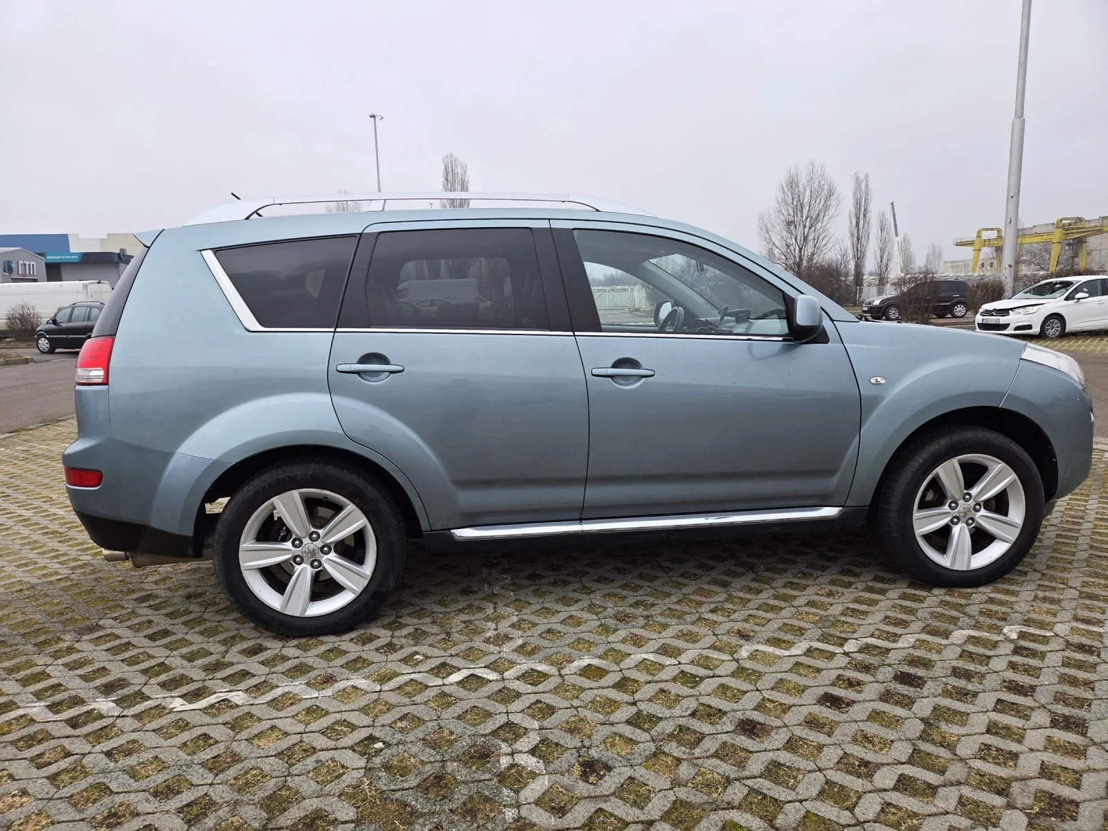 Peugeot 4007 2.4 AWD - изображение 6