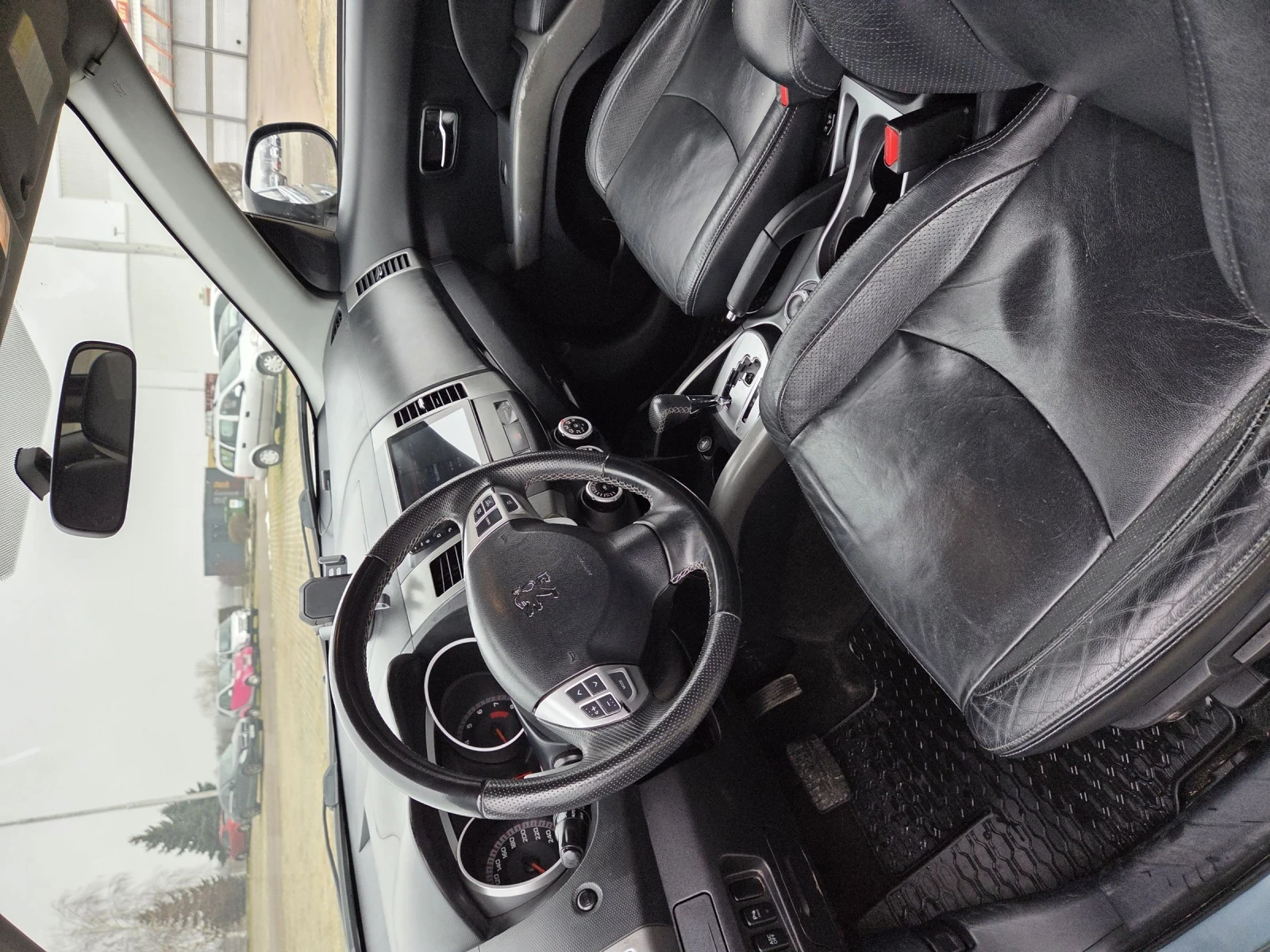 Peugeot 4007 2.4 AWD - изображение 8