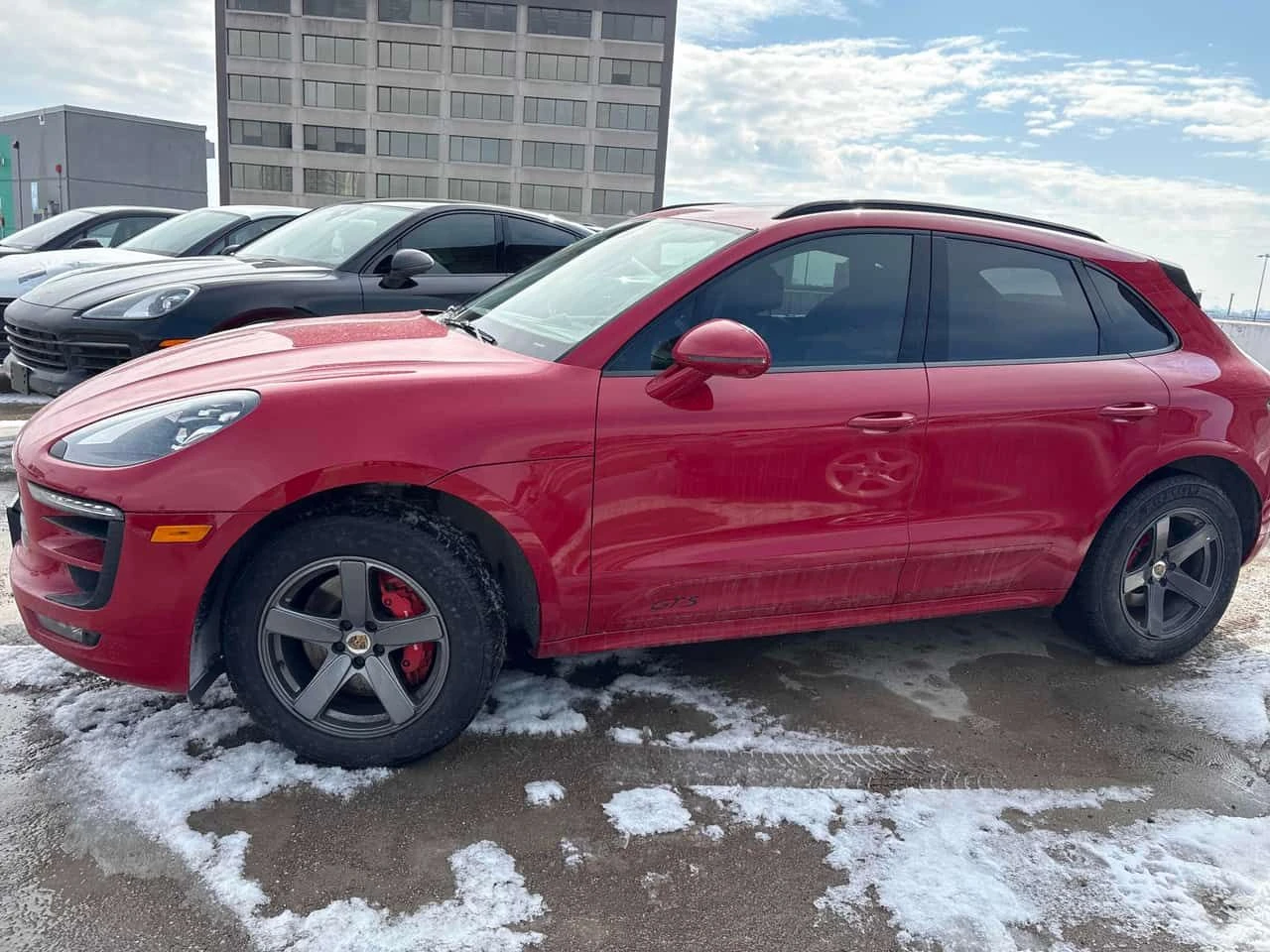 Porsche Macan * GTS * CARFAX * ОБДУХВАНЕ * 360 * BOSE, снимка 2 - Автомобили и джипове - 53911597