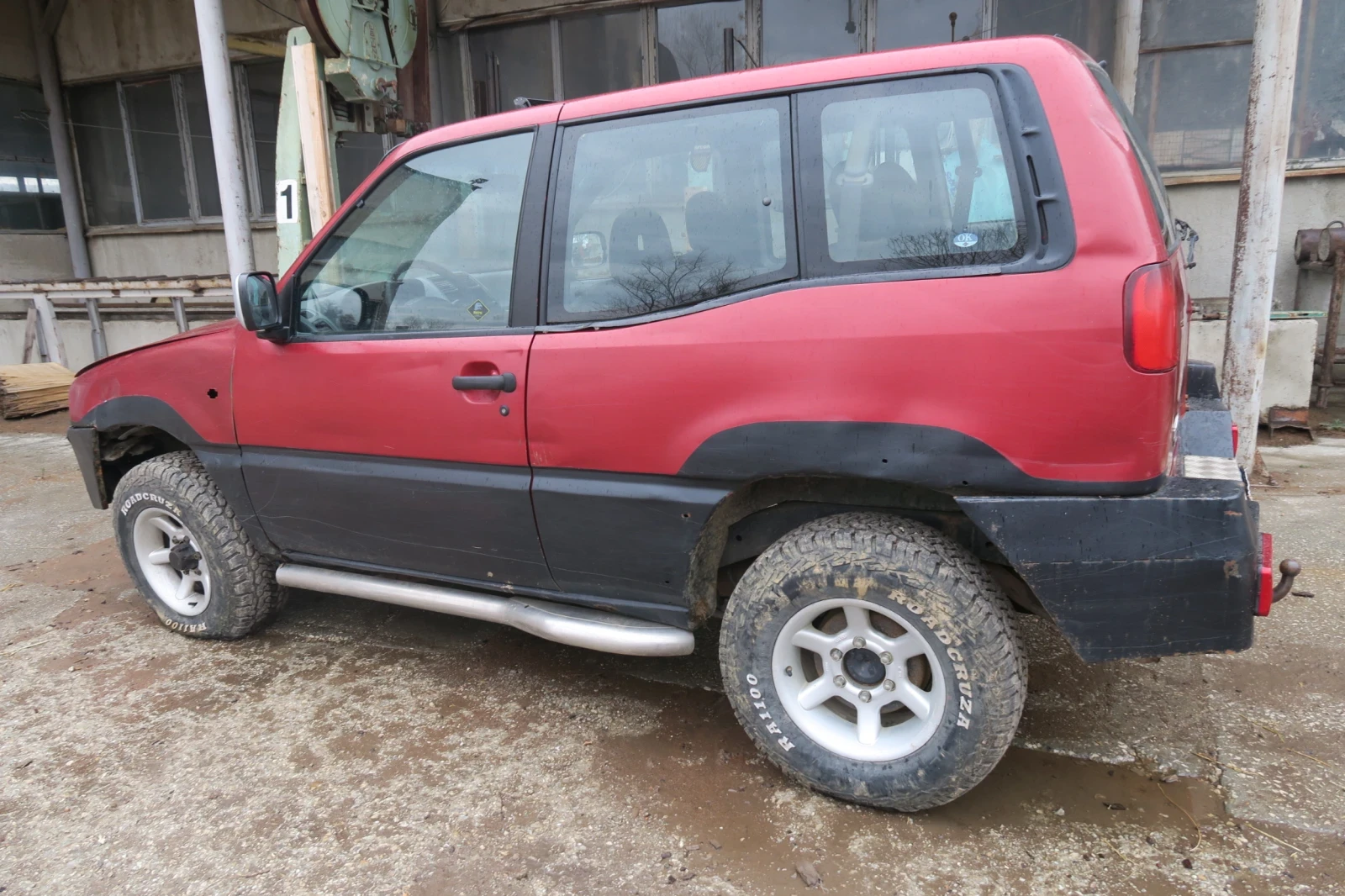 Nissan Terrano 2, 4 i Може и за части, снимка 5 - Автомобили и джипове - 54042283