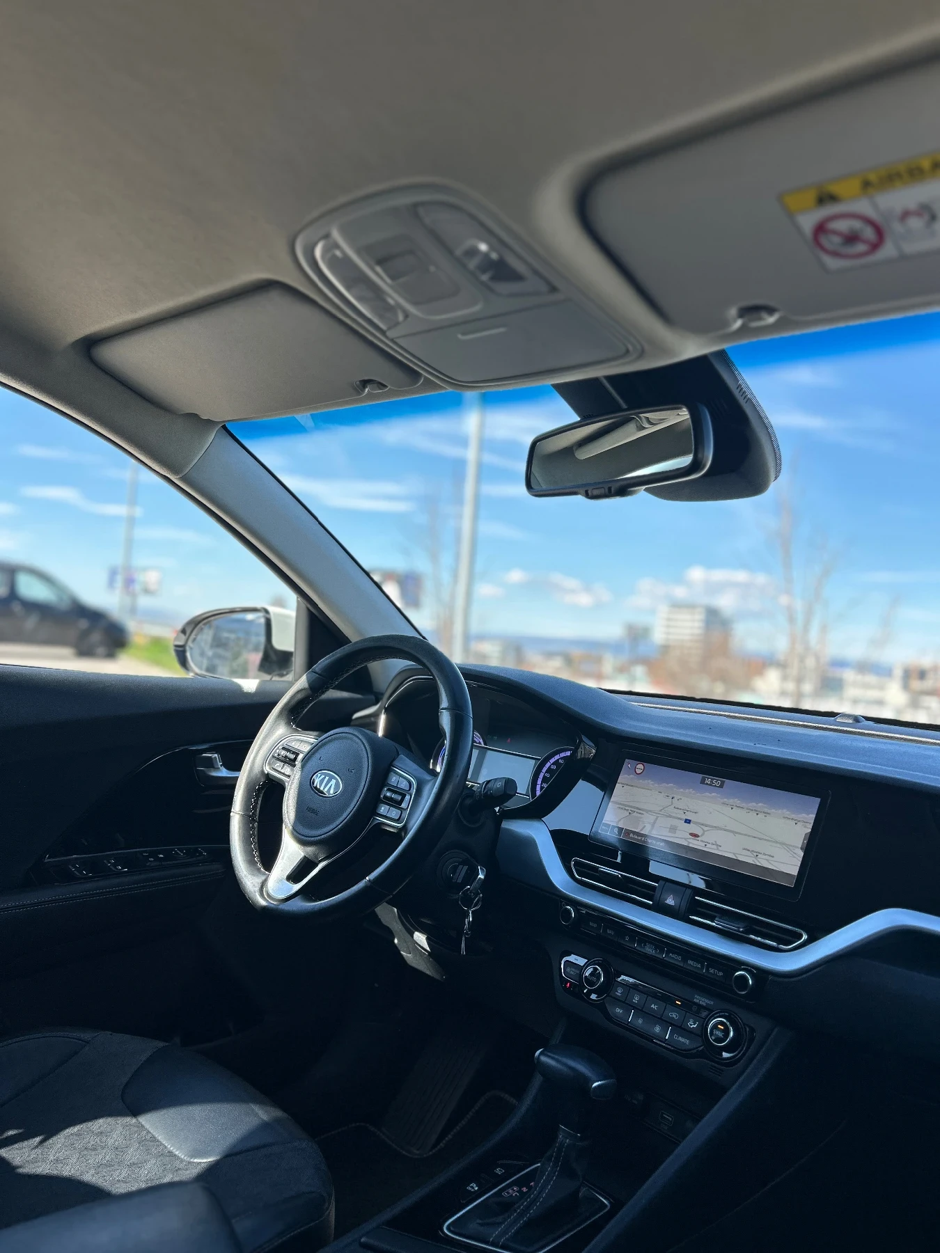 Kia Niro HeV* Hybrid* TOP, снимка 12 - Автомобили и джипове - 54120487