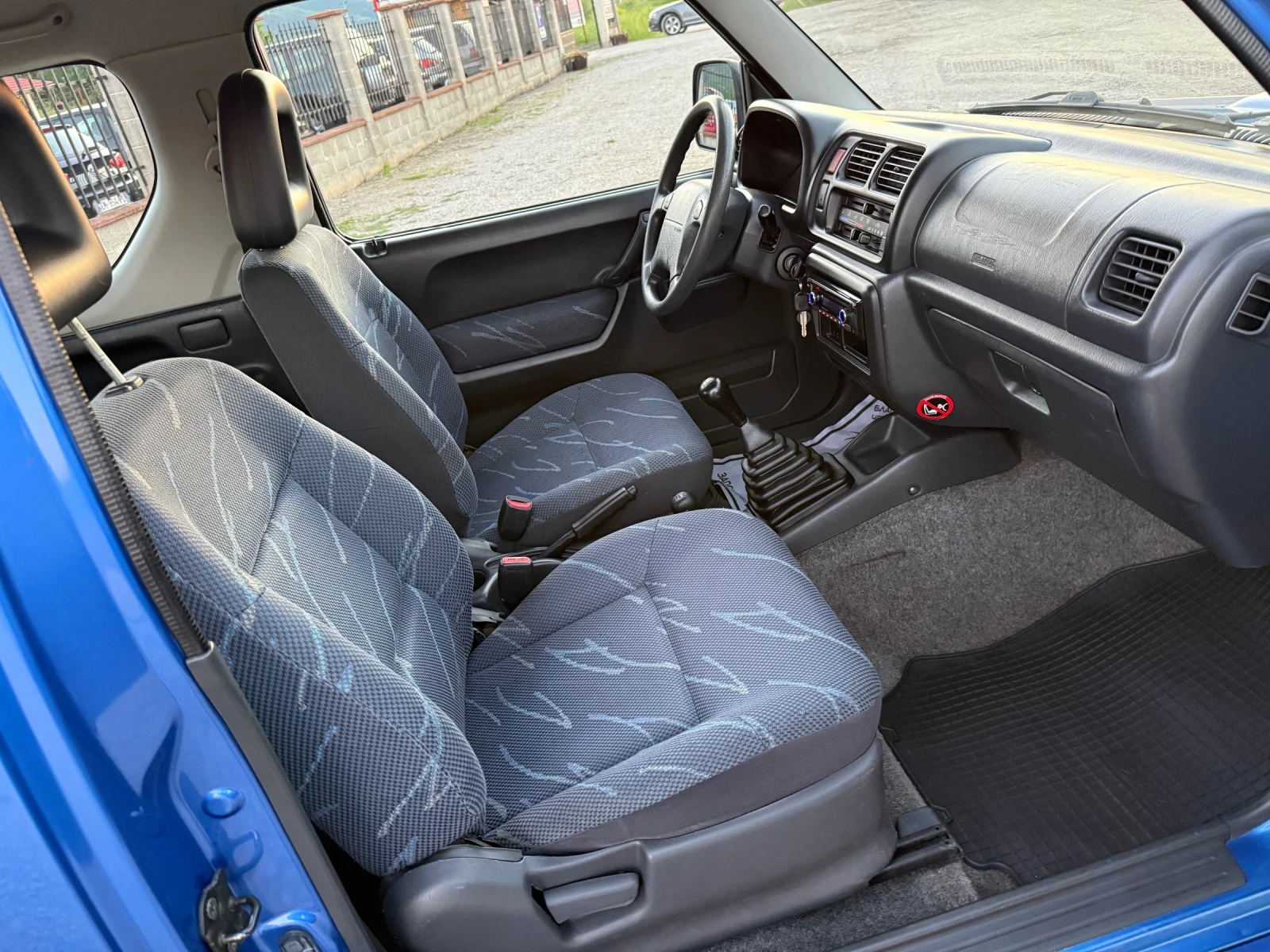 Suzuki Jimny 1.5 D 70 к.с., снимка 12 - Автомобили и джипове - 54683373