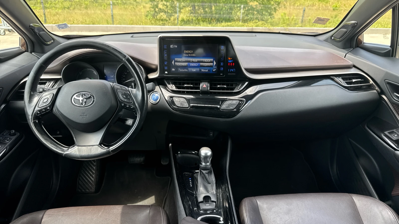 Toyota C-HR 1.8 HEV CLASSY, снимка 9 - Автомобили и джипове - 54753140