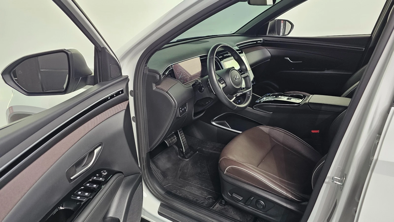 Hyundai Tucson 1.6 T-GDi 4WD Inspiration, снимка 8 - Автомобили и джипове - 55528424