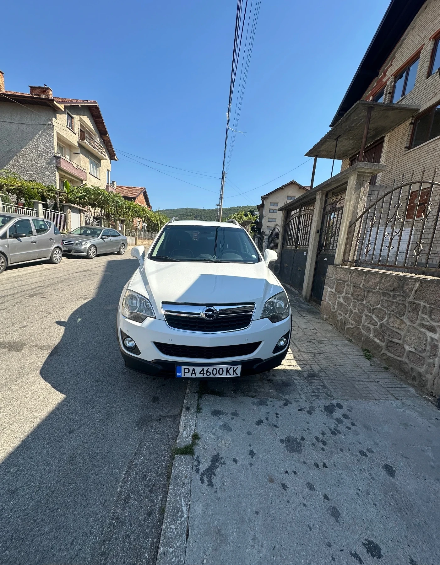 Opel Antara 2.4, снимка 3 - Автомобили и джипове - 56020735