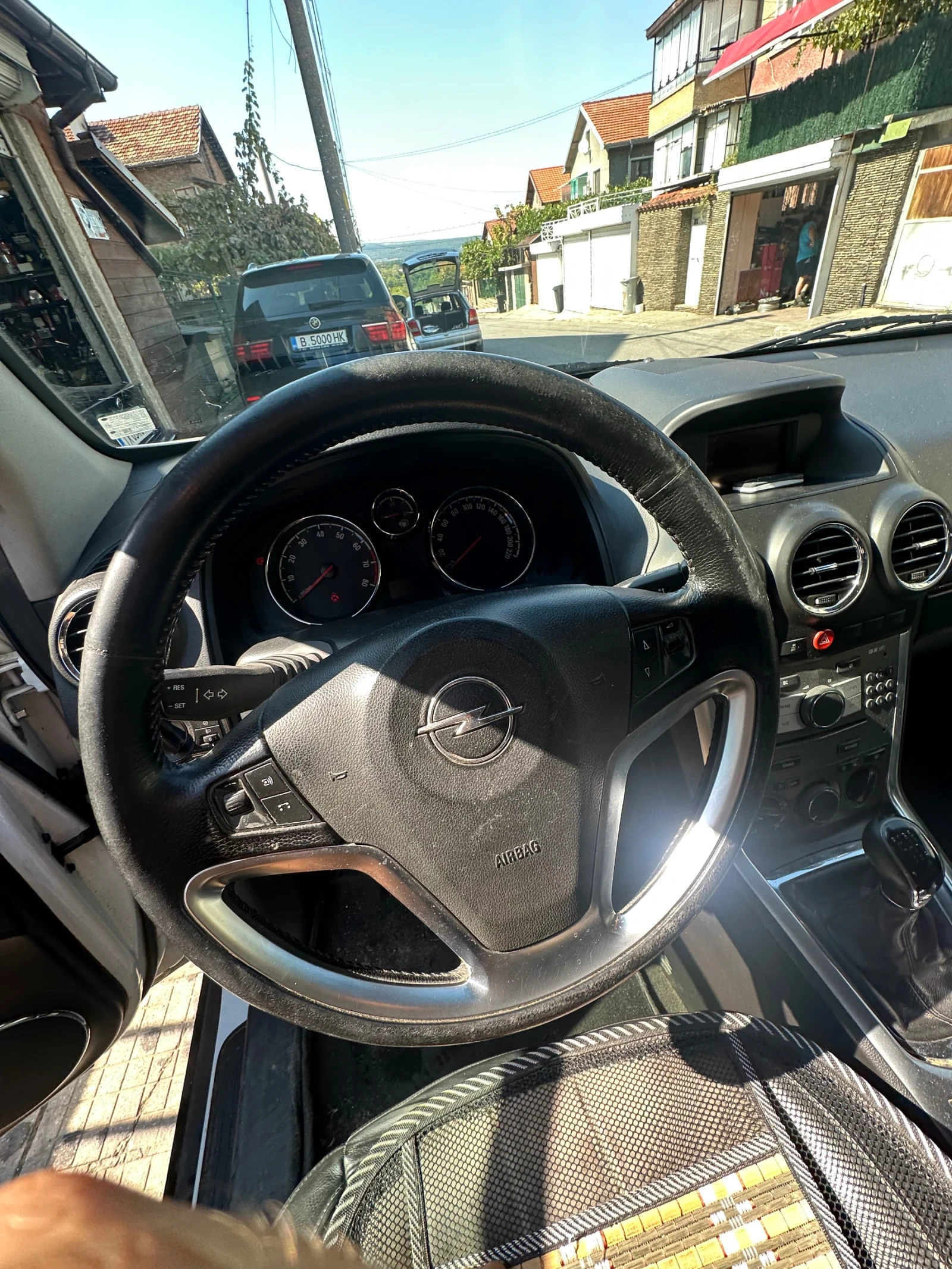 Opel Antara 2.4, снимка 9 - Автомобили и джипове - 56020735
