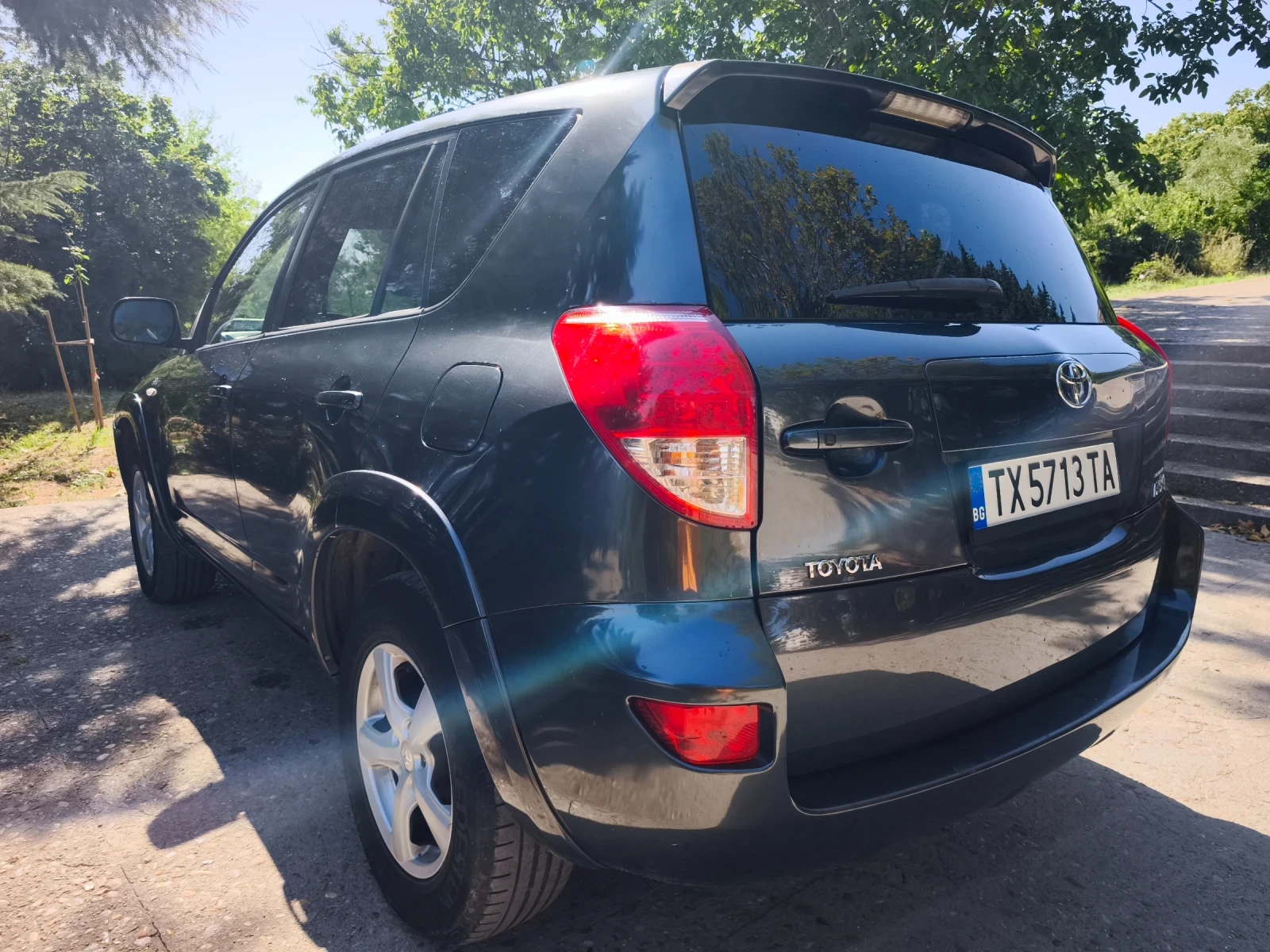 Toyota Rav4 2.2, снимка 6 - Автомобили и джипове - 56351200