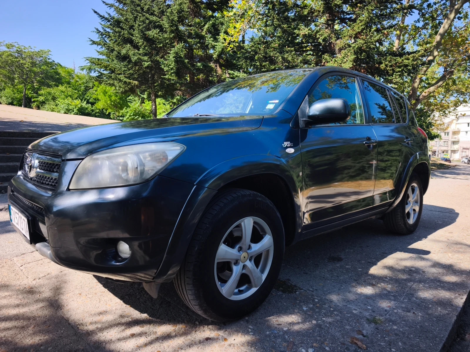 Toyota Rav4 2.2, снимка 4 - Автомобили и джипове - 56351200