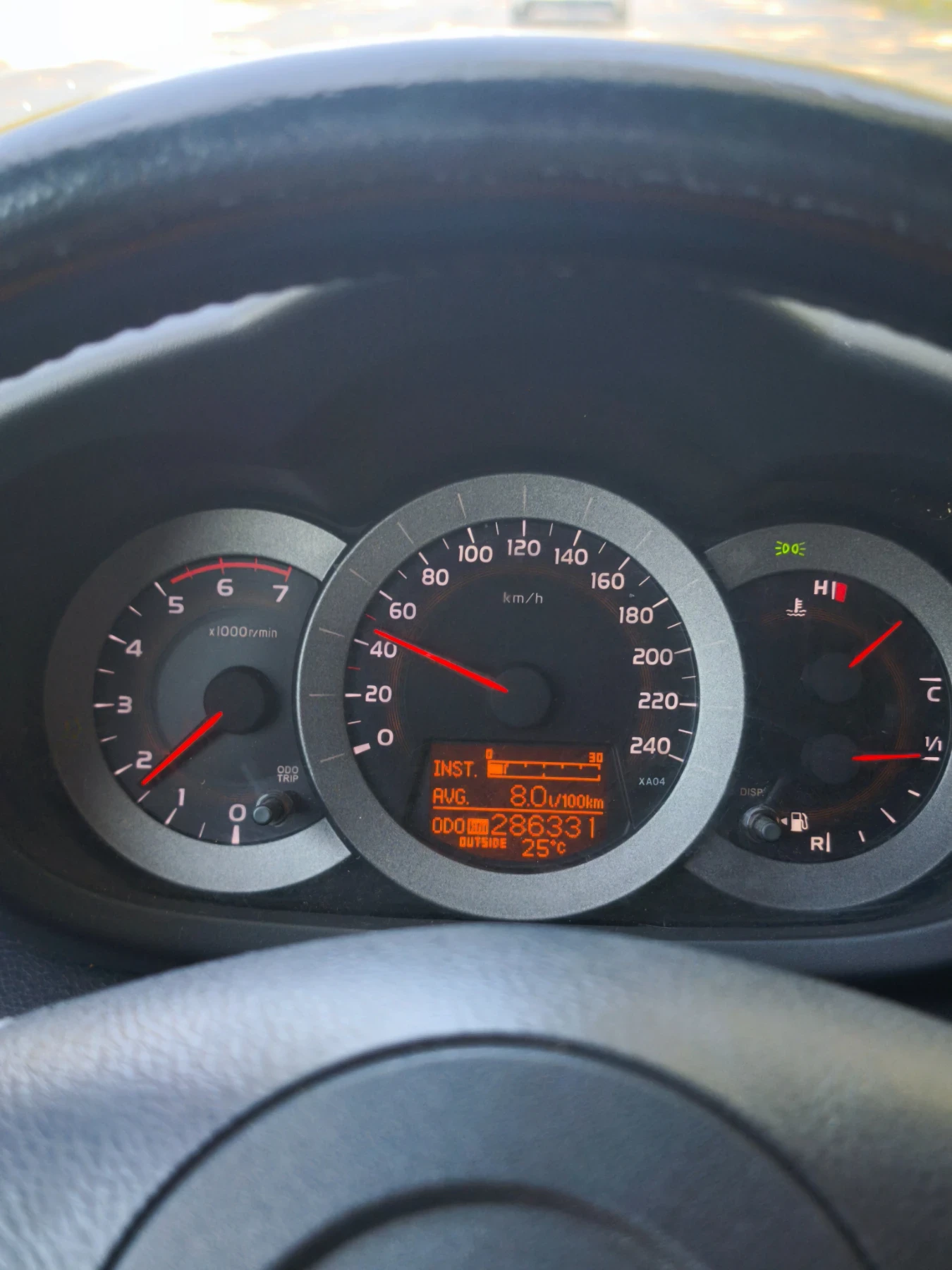 Toyota Rav4 2.2, снимка 9 - Автомобили и джипове - 56351200