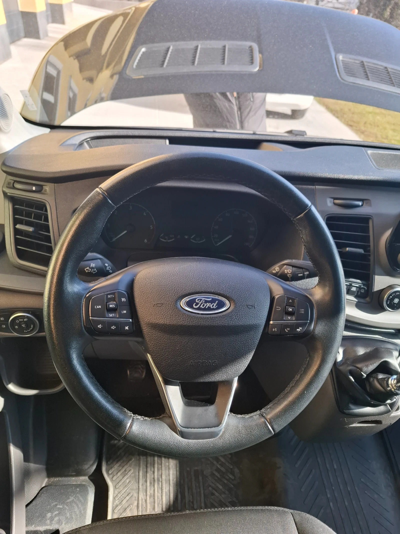 Ford Transit 2.0 TDCi 130hp E6D L3 H2 6+ 1- Нов внос  Германия - изображение 9