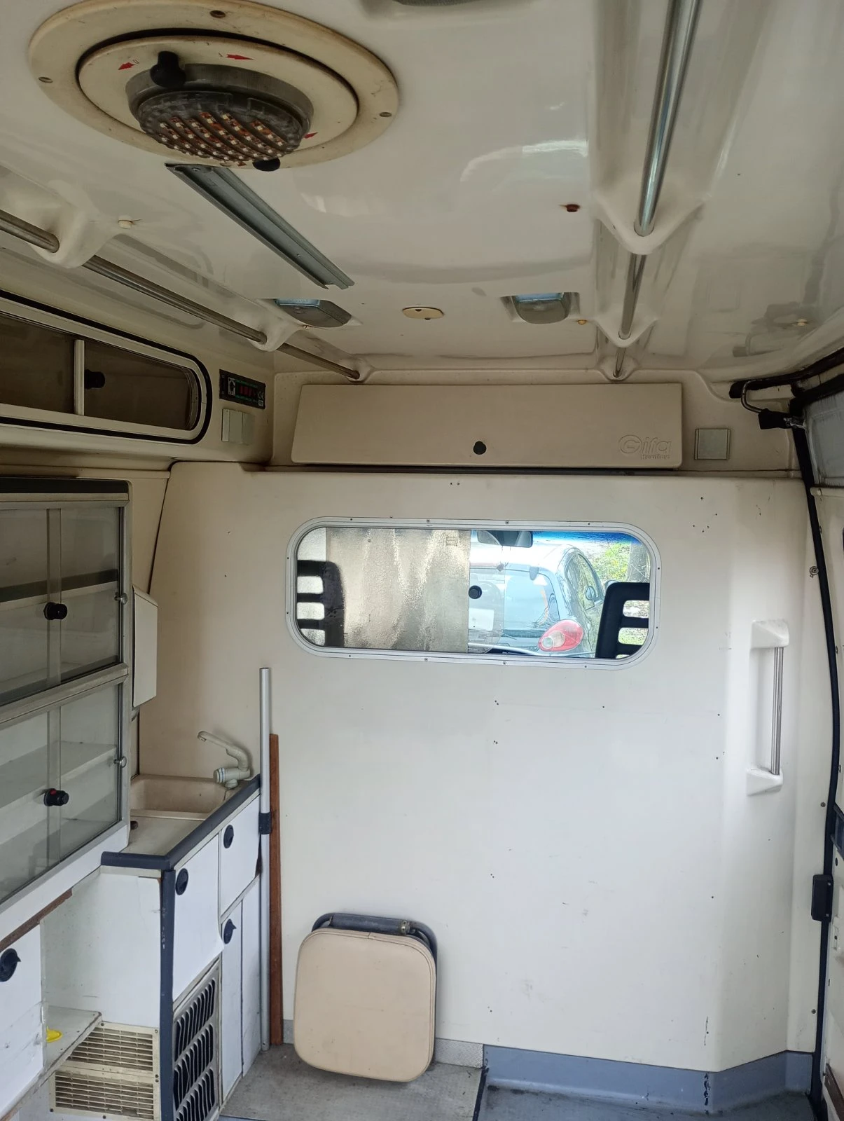 Peugeot Boxer, снимка 4 - Бусове и автобуси - 54526568