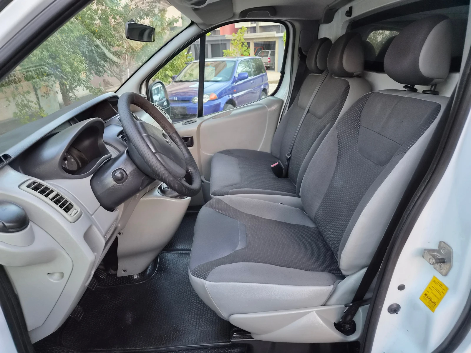 Opel Vivaro ��� ��������� | Mobile.bg � ����������� 10