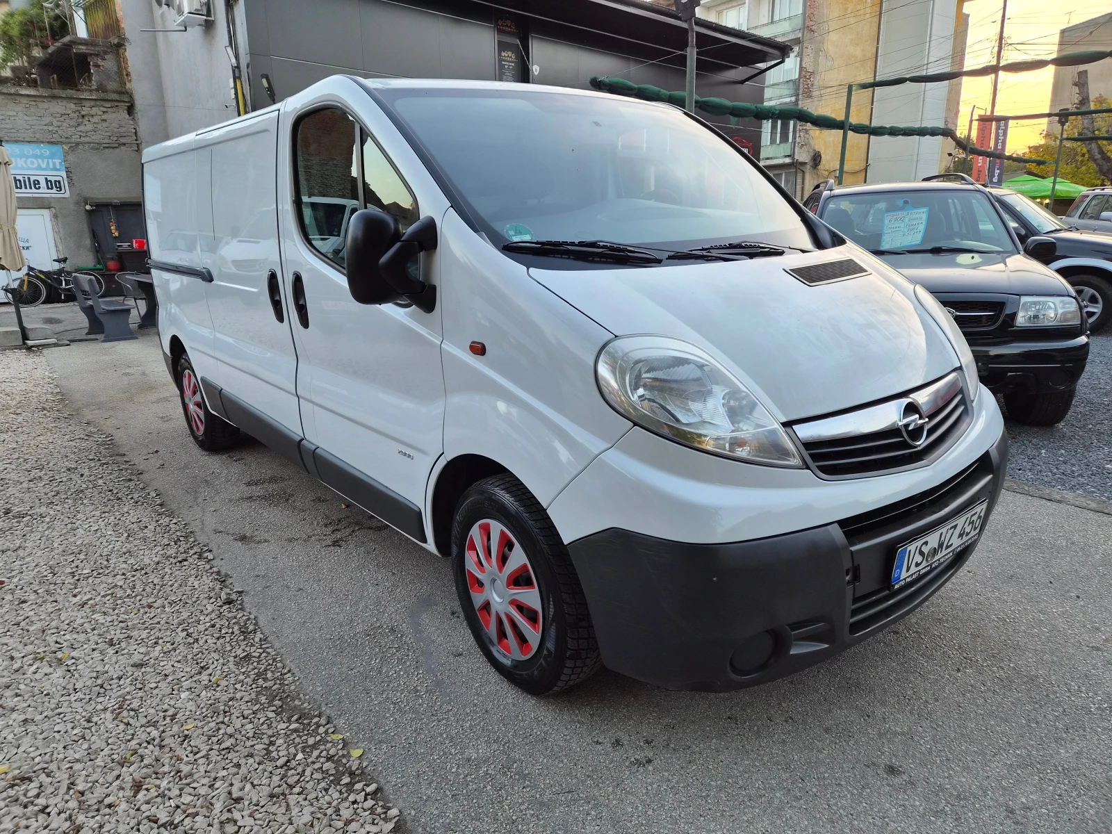 Opel Vivaro ��� ��������� | Mobile.bg � ����������� 2