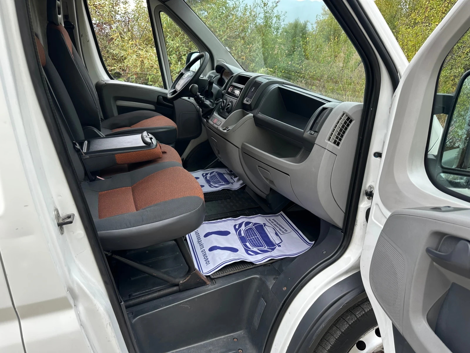 Fiat Ducato 3.0d~КЛИМАТИК~ИТАЛИЯ!!!, снимка 8 - Бусове и автобуси - 56681537