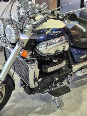 Triumph Rocket III Classic 2300 НОВ ВНОС ОТ ШВЕЙЦАРИЯ!!, снимка 10