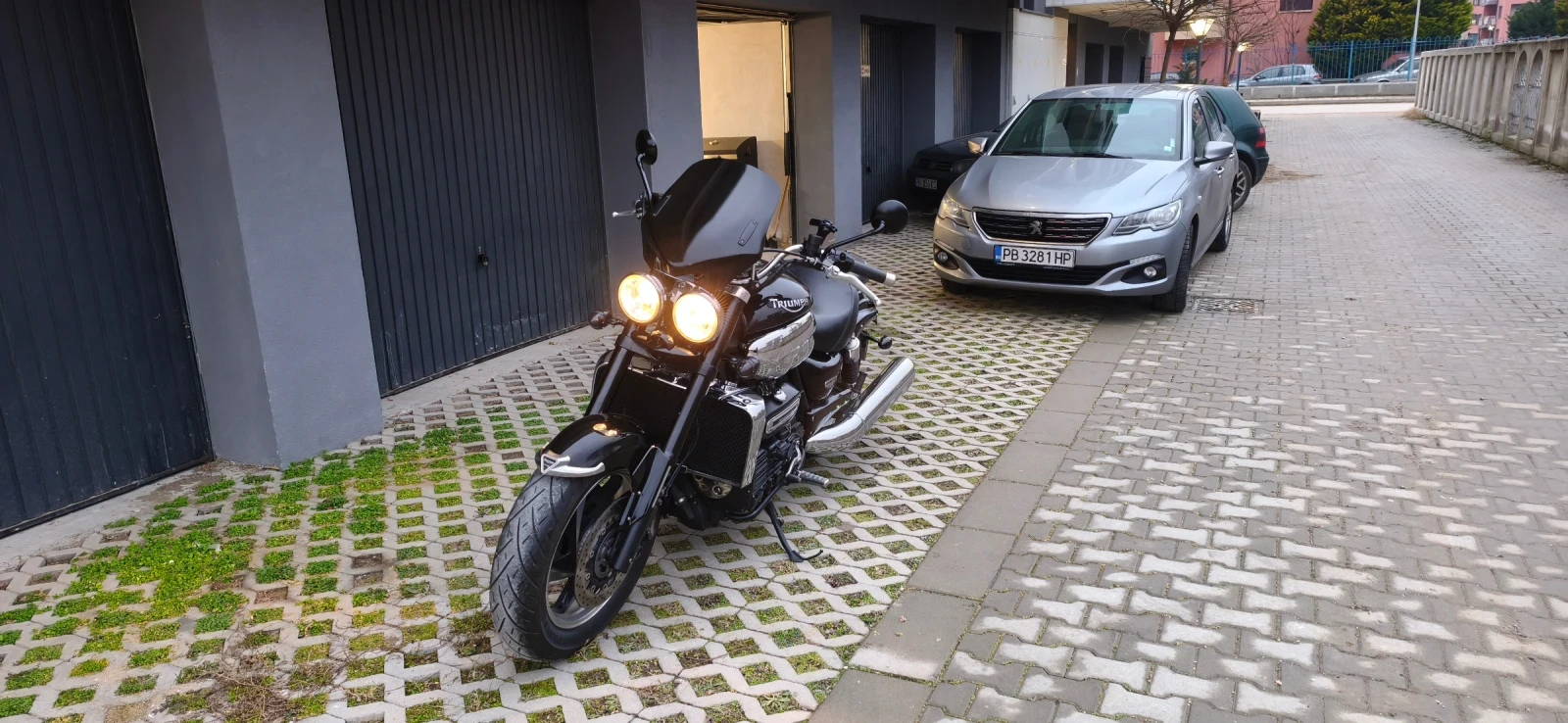 Triumph Rocket 3, снимка 2 - Мотоциклети и мототехника - 54270084