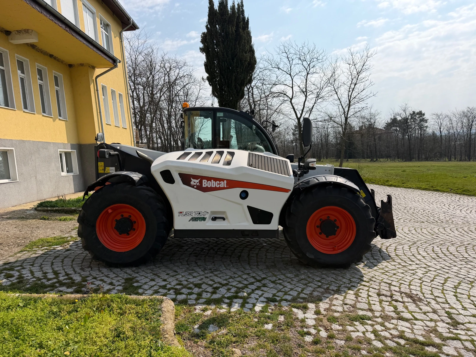 ������������ ������� Bobcat TL 38.40 HF AGRI ������ | Mobile.bg � ����������� 8
