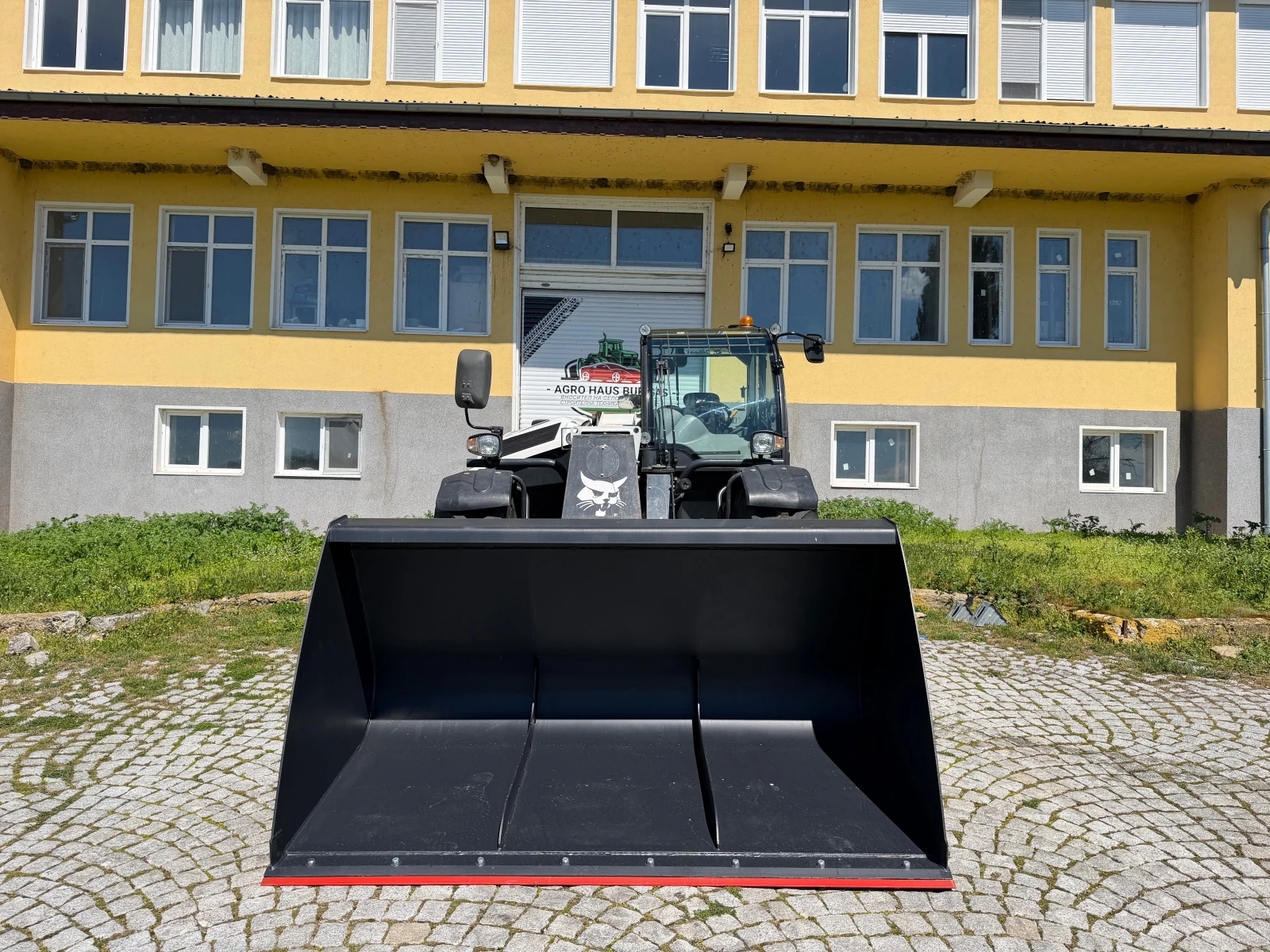 Телескопичен товарач Bobcat TL 38.40 HF AGRI ЛИЗИНГ, снимка 2 - Селскостопанска техника - 53418393