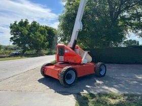        JLG E450AJ