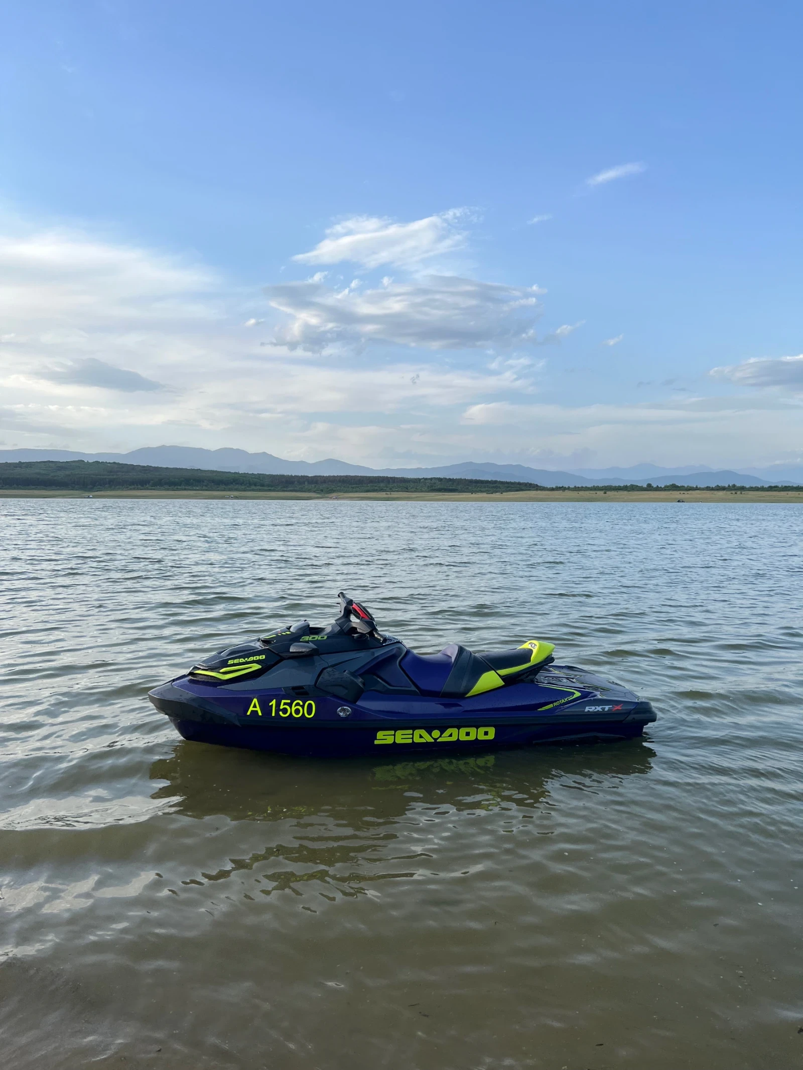 Джет Bombardier Sea Doo RXT-X 300, снимка 2 - Воден транспорт - 54969649