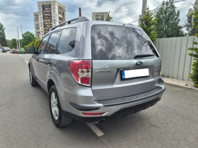 Subaru Forester АВТОМАТ* СЕРВИЗНА ИСТОРИЯ , снимка 4