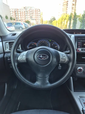 Subaru Forester АВТОМАТ* СЕРВИЗНА ИСТОРИЯ , снимка 12