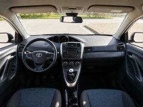 Toyota Verso, снимка 2