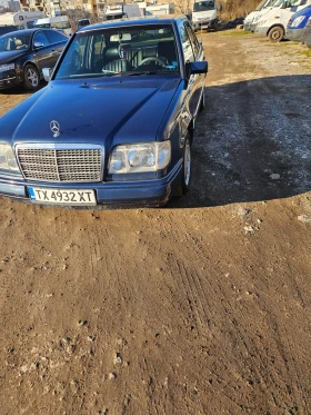 Mercedes-Benz 124, снимка 2