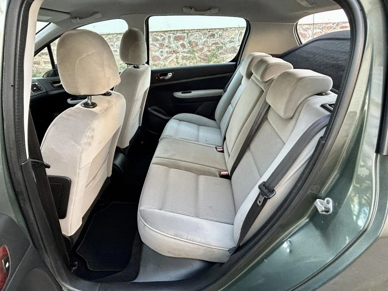 Peugeot 307 2.0i-Бензин, снимка 10 - Автомобили и джипове - 52696148